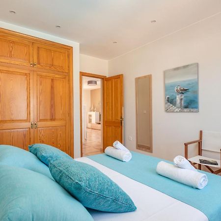 Villa Lali Arenal d'en Castell Buitenkant foto