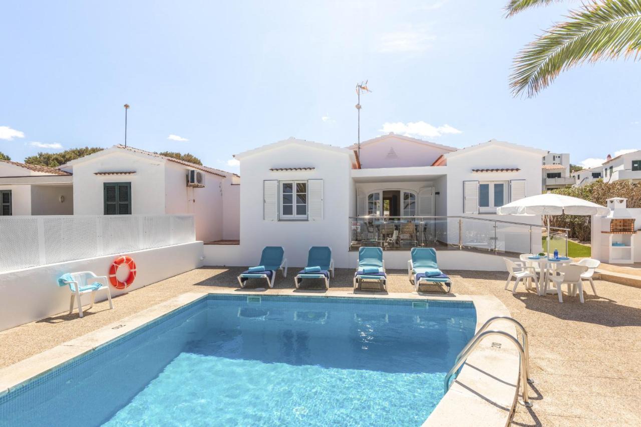 Villa Lali Arenal d'en Castell Buitenkant foto