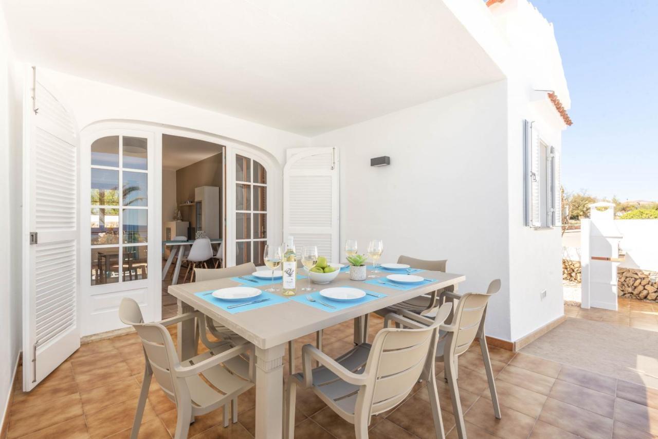 Villa Lali Arenal d'en Castell Buitenkant foto